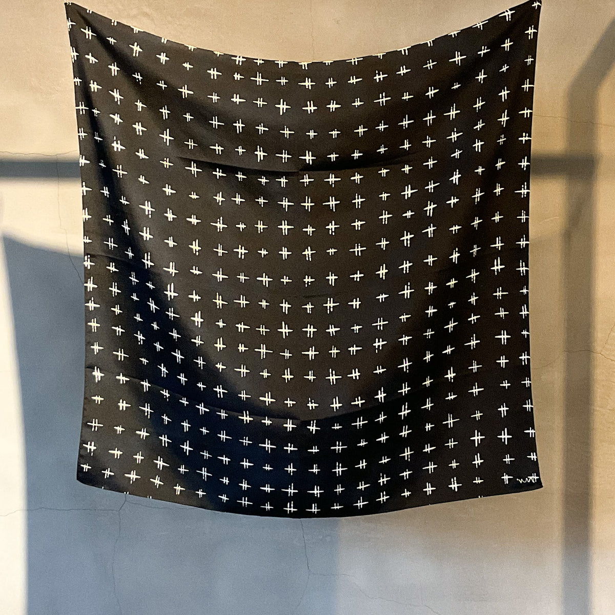 visvim SILK SCARF – NON FLAG